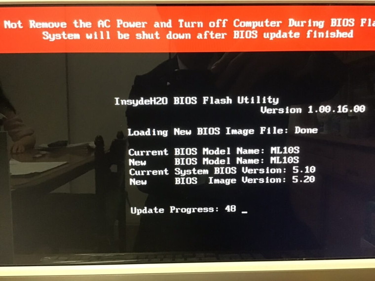 パソコンでSDカードが読みこめない／東芝 Windows 8.1/8のイメージ