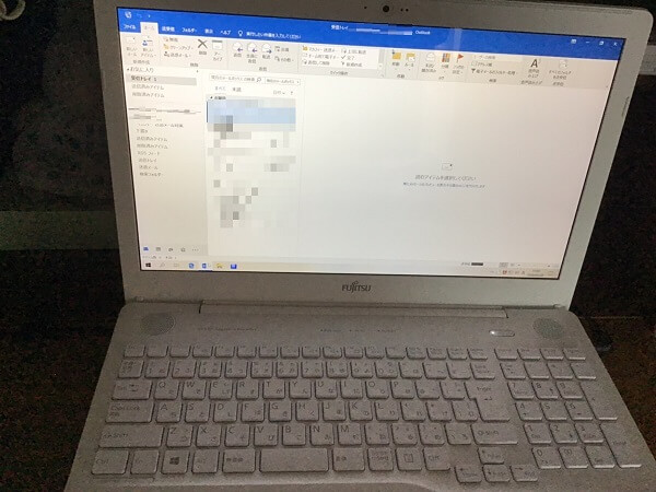 ノートパソコンからメールの送受信ができない／富士通 Windows 10のイメージ